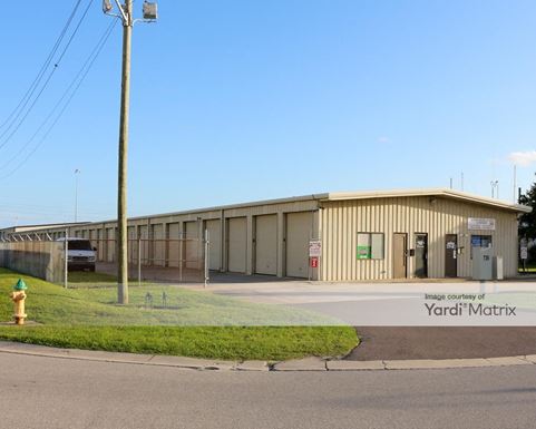 Source URL: https://cdnsc.rentcafe.com/dmslivecafe/3/1068940/1068940-1-5.jpg?width=-1&height=385&quality=80