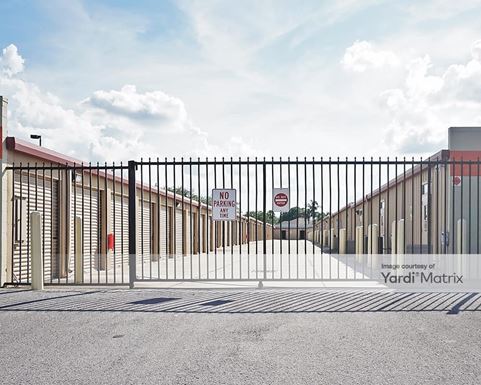 Source URL: https://cdnsc.rentcafe.com/dmslivecafe/3/1068942/1068942-1-2.jpg?width=-1&height=385&quality=80