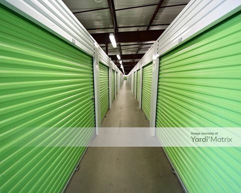 Source URL: https://cdnsc.rentcafe.com/dmslivecafe/3/1068960/1068960-1-4.jpg?width=-1&height=385&quality=80