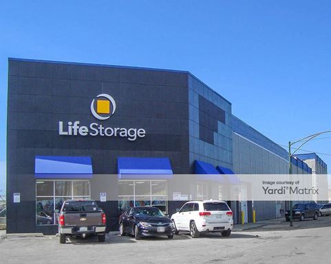 Source URL: https://cdnsc.rentcafe.com/dmslivecafe/3/1068977/1068977-1-4.jpg?width=-1&height=385&quality=80