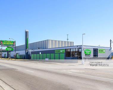 Storage Units for Rent available at 5525 West Roosevelt Road, Cicero, IL 60804