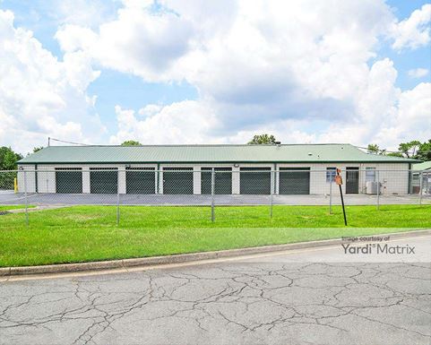 Source URL: https://cdnsc.rentcafe.com/dmslivecafe/3/1069002/1069002-1-5.jpg?width=-1&height=385&quality=80