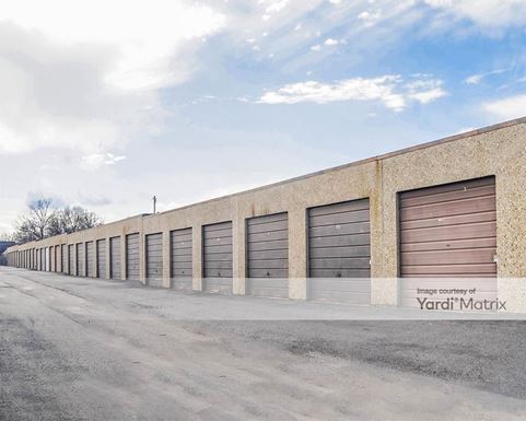 Source URL: https://cdnsc.rentcafe.com/dmslivecafe/3/1069018/1069018-1-4.jpg?width=-1&height=385&quality=80