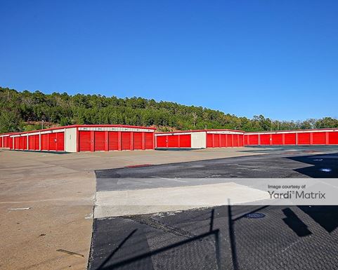 Source URL: https://cdnsc.rentcafe.com/dmslivecafe/3/1069019/1069019-1-3.jpg?width=-1&height=385&quality=80