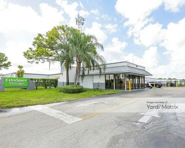 Storage Units for Rent available at 7901 Sheridan Street, Hollywood, FL 33024