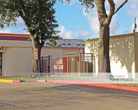 Source URL: https://cdnsc.rentcafe.com/dmslivecafe/3/1069039/1069039-1-4.jpg?width=-1&height=385&quality=80