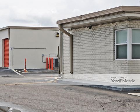 Source URL: https://cdnsc.rentcafe.com/dmslivecafe/3/1069040/1069040-1-4.jpg?width=-1&height=385&quality=80