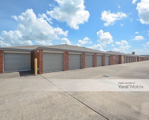 Source URL: https://cdnsc.rentcafe.com/dmslivecafe/3/1069077/1069077-1-2.jpg?width=-1&height=385&quality=80