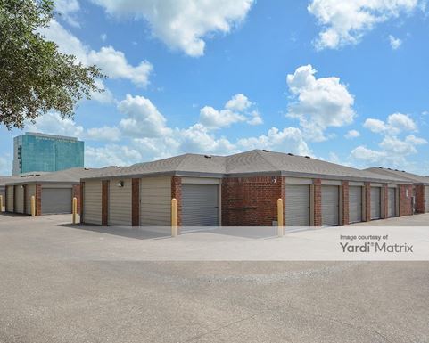 Source URL: https://cdnsc.rentcafe.com/dmslivecafe/3/1069077/1069077-1-4.jpg?width=-1&height=385&quality=80