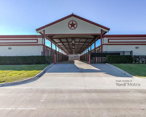 Source URL: https://cdnsc.rentcafe.com/dmslivecafe/3/1069082/1069082-1-4.jpg?width=-1&height=385&quality=80