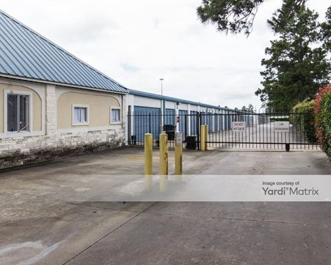 Source URL: https://cdnsc.rentcafe.com/dmslivecafe/3/1069091/1069091-1-3.jpg?width=-1&height=385&quality=80