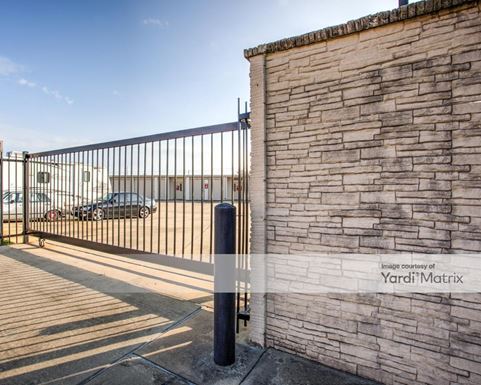 Source URL: https://cdnsc.rentcafe.com/dmslivecafe/3/1069094/1069094-1-2.jpg?width=-1&height=385&quality=80