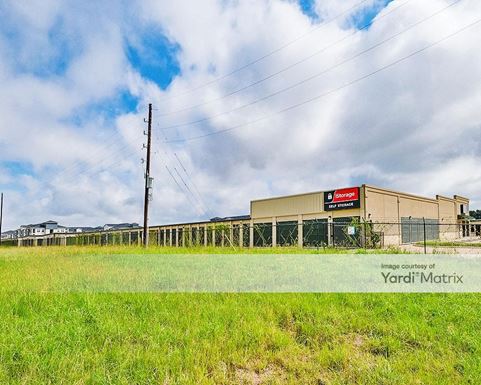 Source URL: https://cdnsc.rentcafe.com/dmslivecafe/3/1069102/1069102-1-5.jpg?width=-1&height=385&quality=80