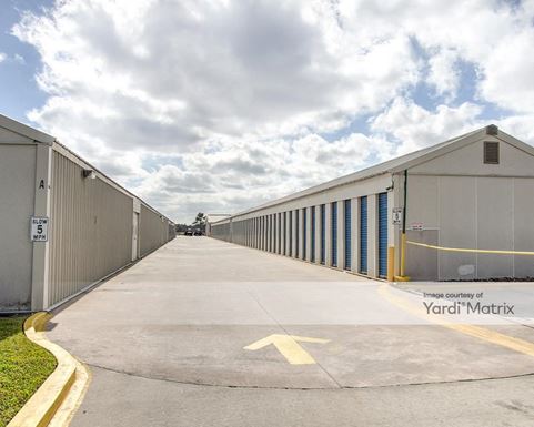 Source URL: https://cdnsc.rentcafe.com/dmslivecafe/3/1069112/1069112-1-4.jpg?width=-1&height=385&quality=80