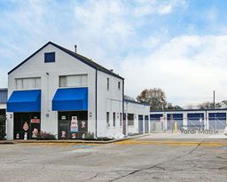 Image for Curio Storage - 12220 Beechnut, Houston, TX