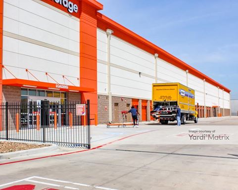 Source URL: https://cdnsc.rentcafe.com/dmslivecafe/3/1069116/1069116-1-4.jpg?width=-1&height=385&quality=80