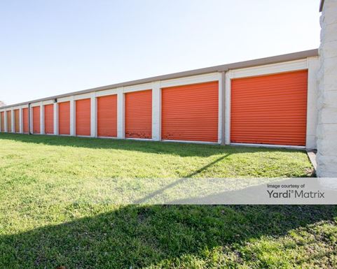 Source URL: https://cdnsc.rentcafe.com/dmslivecafe/3/1069117/1069117-1-3.jpg?width=-1&height=385&quality=80