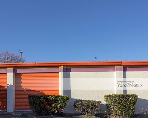 Source URL: https://cdnsc.rentcafe.com/dmslivecafe/3/1069119/1069119-1-4.jpg?width=-1&height=385&quality=80