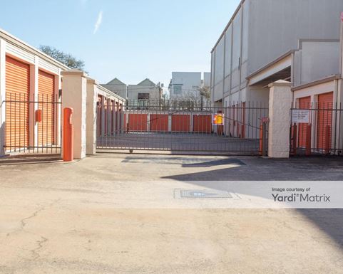 Source URL: https://cdnsc.rentcafe.com/dmslivecafe/3/1069124/1069124-1-5.jpg?width=-1&height=385&quality=80