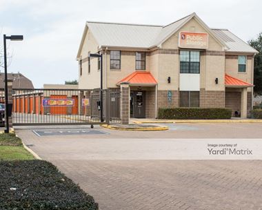 Storage Units for Rent available at 2900 Woodland Park Drive, Houston, TX 77082