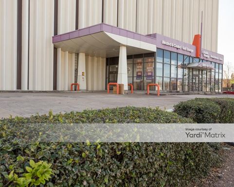 Source URL: https://cdnsc.rentcafe.com/dmslivecafe/3/1069129/1069129-1-5.jpg?width=-1&height=385&quality=80