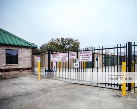 Source URL: https://cdnsc.rentcafe.com/dmslivecafe/3/1069144/1069144-1-3.jpg?width=-1&height=385&quality=80