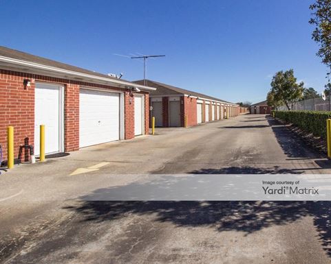 Source URL: https://cdnsc.rentcafe.com/dmslivecafe/3/1069151/1069151-1-5.jpg?width=-1&height=385&quality=80