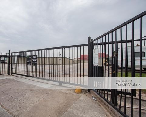 Source URL: https://cdnsc.rentcafe.com/dmslivecafe/3/1069160/1069160-1-3.jpg?width=-1&height=385&quality=80