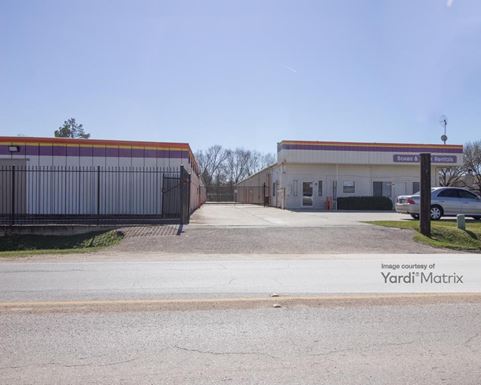 Source URL: https://cdnsc.rentcafe.com/dmslivecafe/3/1069182/1069182-1-2.jpg?width=-1&height=385&quality=80