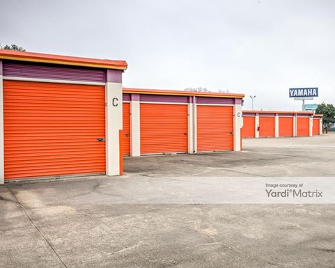 Source URL: https://cdnsc.rentcafe.com/dmslivecafe/3/1069191/1069191-1-4.jpg?width=-1&height=385&quality=80