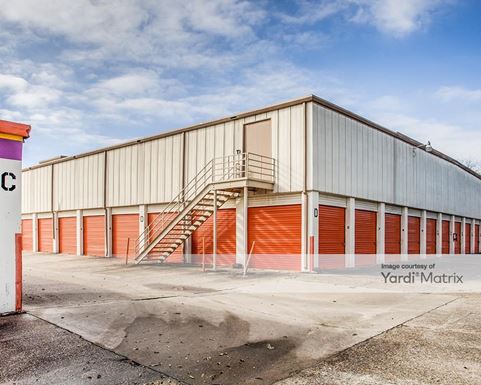 Source URL: https://cdnsc.rentcafe.com/dmslivecafe/3/1069193/1069193-1-3.jpg?width=-1&height=385&quality=80