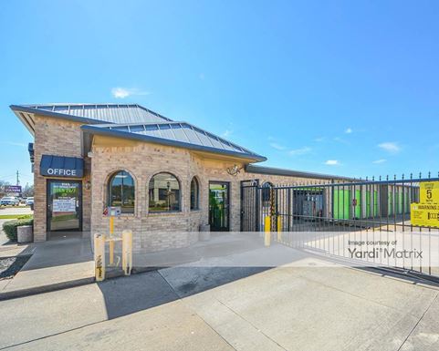 Source URL: https://cdnsc.rentcafe.com/dmslivecafe/3/1069198/1069198-1-5.jpg?width=-1&height=385&quality=80