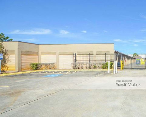 Source URL: https://cdnsc.rentcafe.com/dmslivecafe/3/1069201/1069201-1-2.jpg?width=-1&height=385&quality=80