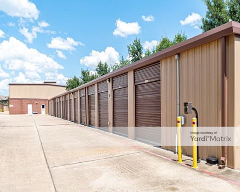 Source URL: https://cdnsc.rentcafe.com/dmslivecafe/3/1069207/1069207-1-2.jpg?width=-1&height=385&quality=80