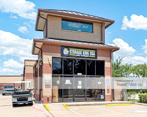 Source URL: https://cdnsc.rentcafe.com/dmslivecafe/3/1069207/1069207-1-6.jpg?width=-1&height=385&quality=80