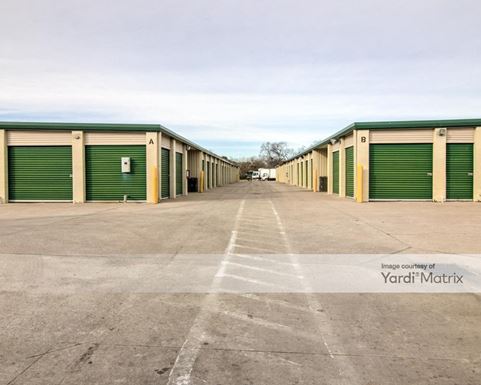 Source URL: https://cdnsc.rentcafe.com/dmslivecafe/3/1069210/1069210-1-5.jpg?width=-1&height=385&quality=80