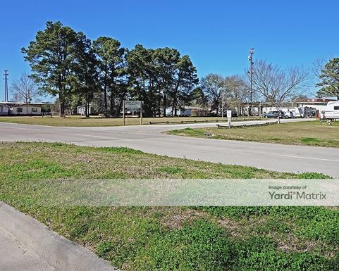 Source URL: https://cdnsc.rentcafe.com/dmslivecafe/3/1069211/1069211-1-5.jpg?width=-1&height=385&quality=80