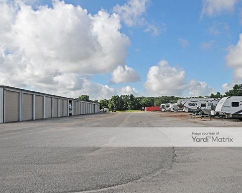 Source URL: https://cdnsc.rentcafe.com/dmslivecafe/3/1069214/1069214-1-5.jpg?width=-1&height=385&quality=80