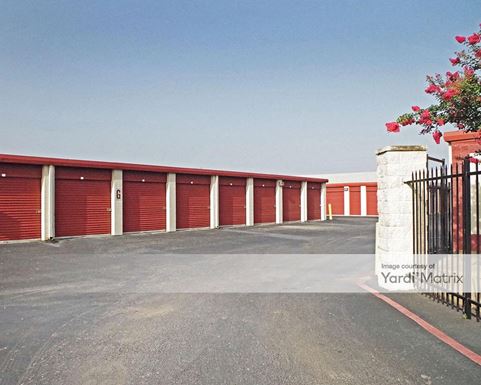 Source URL: https://cdnsc.rentcafe.com/dmslivecafe/3/1069221/1069221-1-5.jpg?width=-1&height=385&quality=80