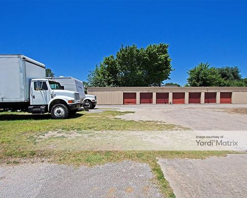 Source URL: https://cdnsc.rentcafe.com/dmslivecafe/3/1069232/1069232-1-3.jpg?width=-1&height=385&quality=80