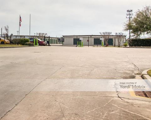 Source URL: https://cdnsc.rentcafe.com/dmslivecafe/3/1069233/1069233-1-5.jpg?width=-1&height=385&quality=80