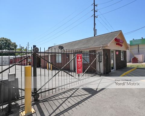 Source URL: https://cdnsc.rentcafe.com/dmslivecafe/3/1069236/1069236-1-4.jpg?width=-1&height=385&quality=80