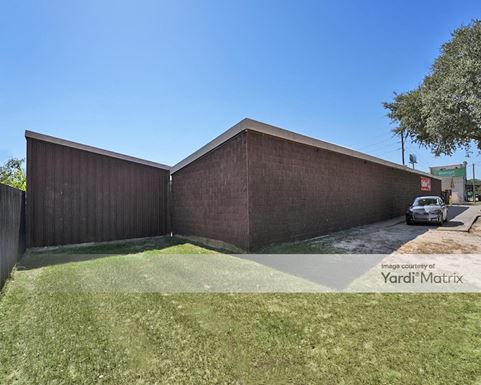 Source URL: https://cdnsc.rentcafe.com/dmslivecafe/3/1069236/1069236-1-6.jpg?width=-1&height=385&quality=80