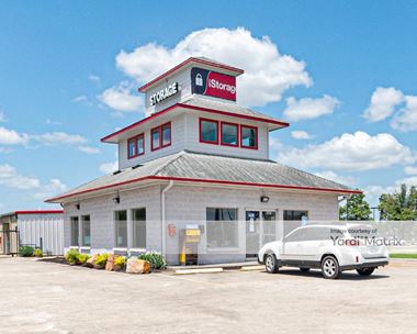 Storage Units for Rent available at 5425 North Fry Road, Katy, TX 77449