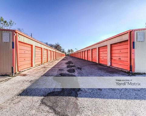 Source URL: https://cdnsc.rentcafe.com/dmslivecafe/3/1069260/1069260-1-4.jpg?width=-1&height=385&quality=80