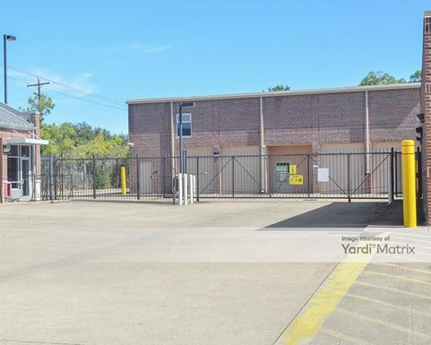 Source URL: https://cdnsc.rentcafe.com/dmslivecafe/3/1069267/1069267-1-6.jpg?width=-1&height=385&quality=80