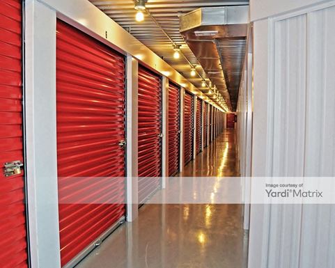 Source URL: https://cdnsc.rentcafe.com/dmslivecafe/3/1069271/1069271-1-3.jpg?width=-1&height=385&quality=80