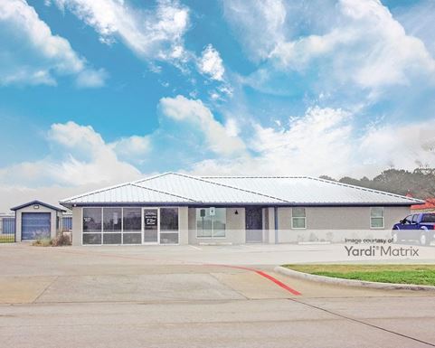 Source URL: https://cdnsc.rentcafe.com/dmslivecafe/3/1069306/1069306-1-3.jpg?width=-1&height=385&quality=80