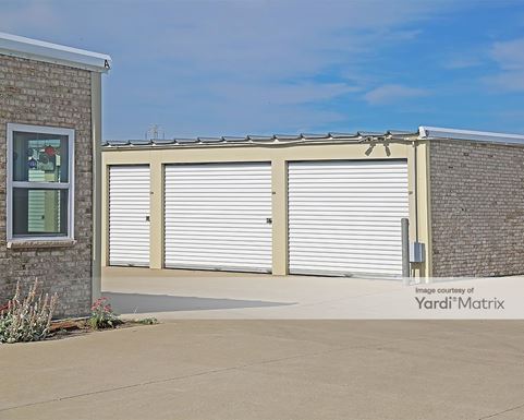 Source URL: https://cdnsc.rentcafe.com/dmslivecafe/3/1069310/1069310-1-4.jpg?width=-1&height=385&quality=80