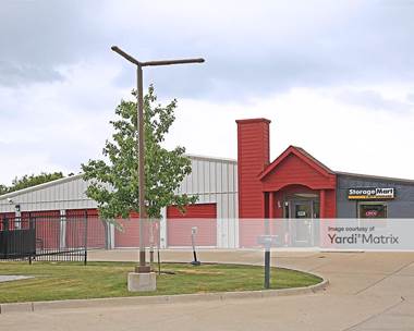 Storage Units for Rent available at 205 SW Irvinedale Drive, Ankeny, IA 50023